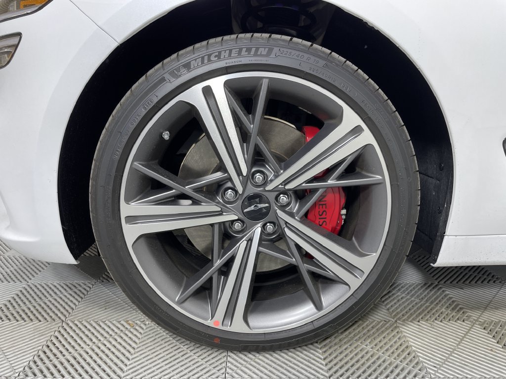 New 2025 Genesis G70 2.5T w/ Sport Prestige Package RWD image 11