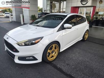 Used 2017 Ford Focus ST w/ Equipment Group 402A