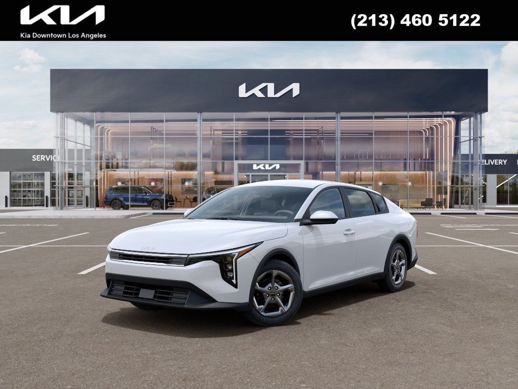 New 2026 Kia K4 LXS FWD image 1
