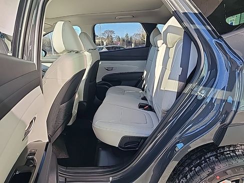 New 2026 Hyundai Tucson Limited image 29