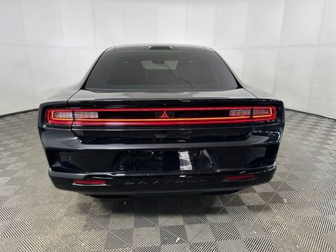 Used 2024 Dodge Charger R/T w/ Plus Group image 4