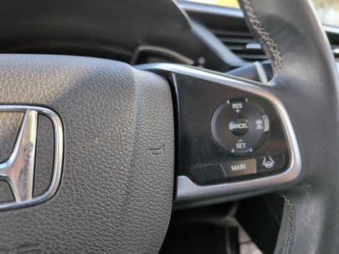 Used 2016 Honda Civic Touring image 20