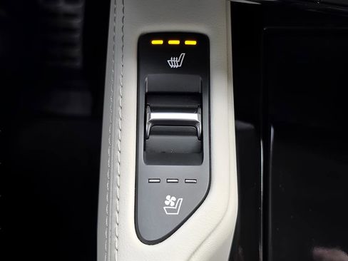 Used 2024 Kia Telluride SX image 35