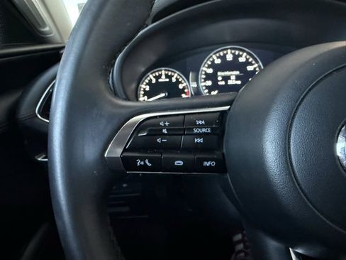 Used 2025 MAZDA MAZDA3 s image 9