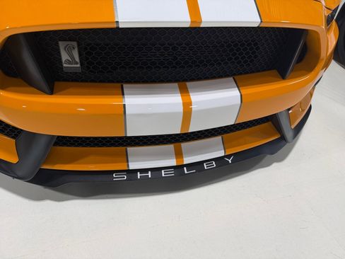 Used 2019 Ford Mustang Shelby GT350 w/ Technology Package image 21
