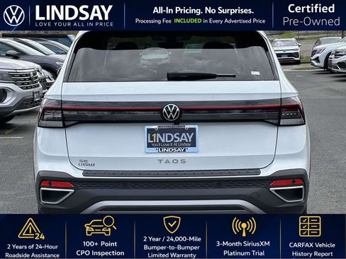 Used 2025 Volkswagen Taos SE image 6