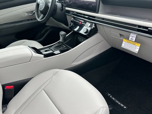 New 2026 Hyundai Tucson SEL AWD/4WD image 16