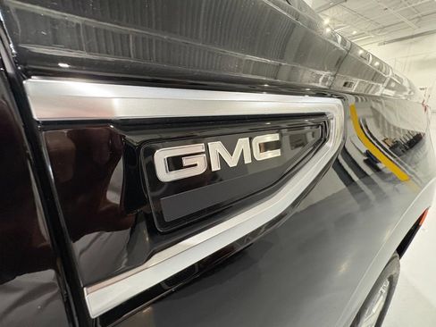 Used 2024 GMC Yukon Denali w/ Advanced Technology Package AWD/4WD image 64