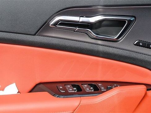 Certified 2025 Kia Sportage SX Prestige image 18