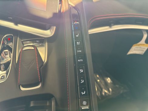 Used 2025 Chevrolet Corvette E-Ray image 25