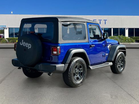 Used 2019 Jeep Wrangler Sport S image 7