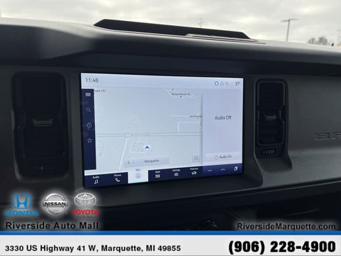 Used 2024 Ford Bronco Outer Banks image 17