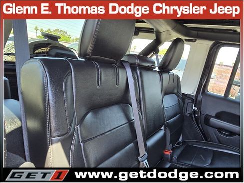 Used 2021 Jeep Wrangler Unlimited Sahara w/ Safety Group AWD/4WD image 31