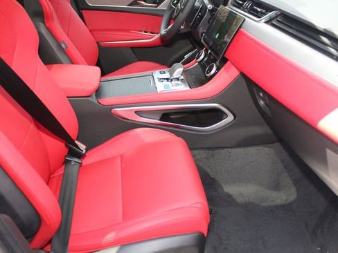 New 2026 Jaguar F-PACE R-Dynamic S image 3