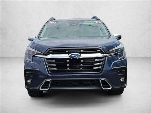 Used 2023 Subaru Ascent Touring AWD/4WD image 2