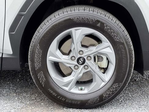 Used 2024 Hyundai Tucson SE AWD/4WD image 11