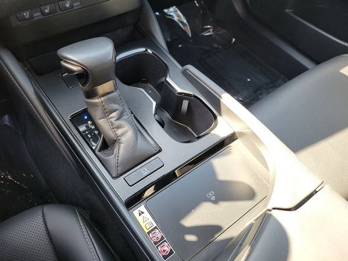 Used 2024 Lexus ES 350 w/ Premium Package FWD image 28