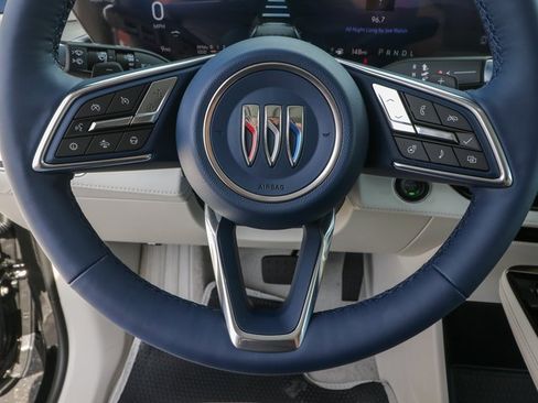 New 2026 Buick Enclave Avenir w/ Super Cruise Package image 17