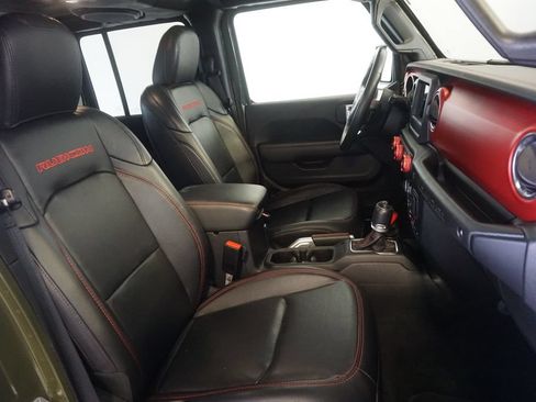 Used 2021 Jeep Wrangler Unlimited Rubicon w/ Cold Weather Group AWD/4WD image 20