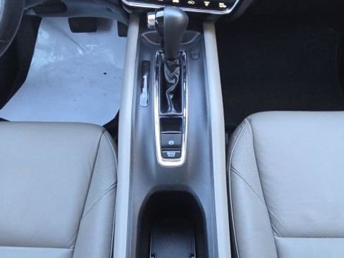 Used 2017 Honda HR-V EX-L image 31