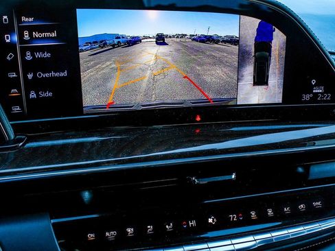 Used 2022 Cadillac Escalade ESV Sport Platinum w/ LPO, ONYX Package image 19