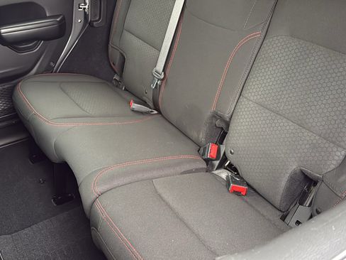 Used 2019 Jeep Wrangler Unlimited Rubicon w/ LED Lighting Group image 27