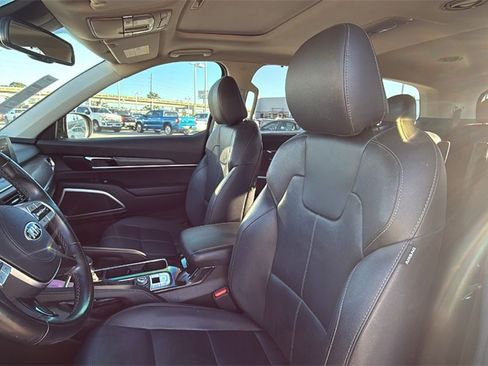 Used 2021 Kia Telluride EX w/ EX Premium Package image 14