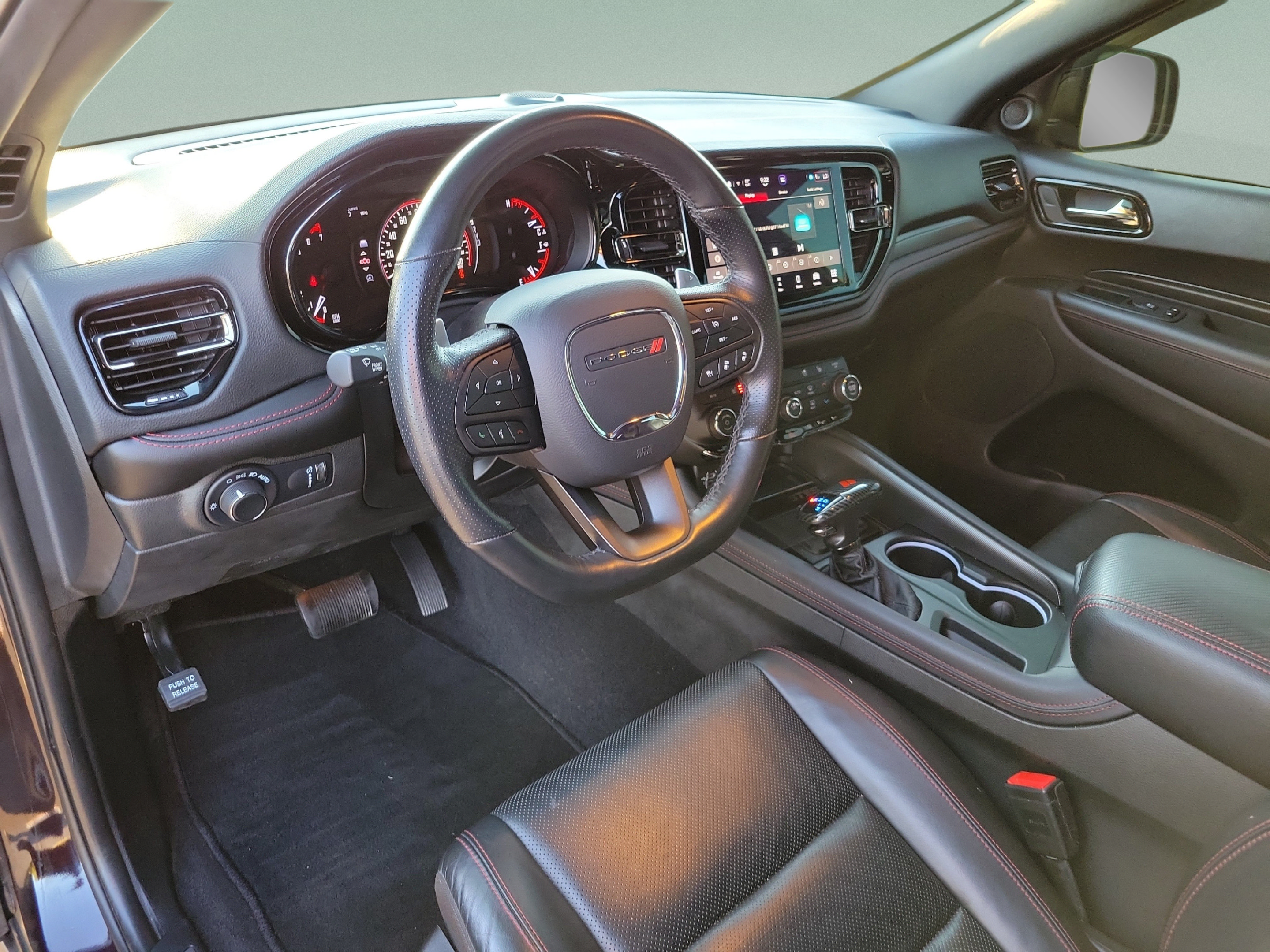 Used 2024 Dodge Durango R/T w/ Tow 'N Go Package AWD/4WD image 17