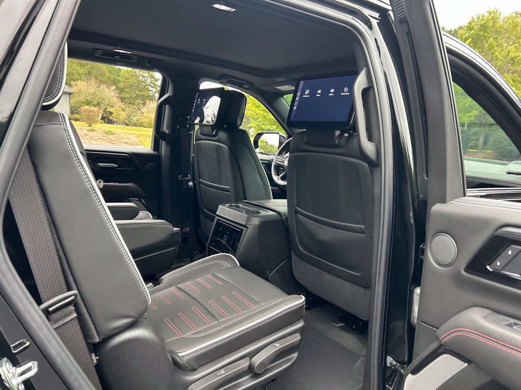 Used 2026 GMC Yukon AT4 Ultimate AWD/4WD image 42