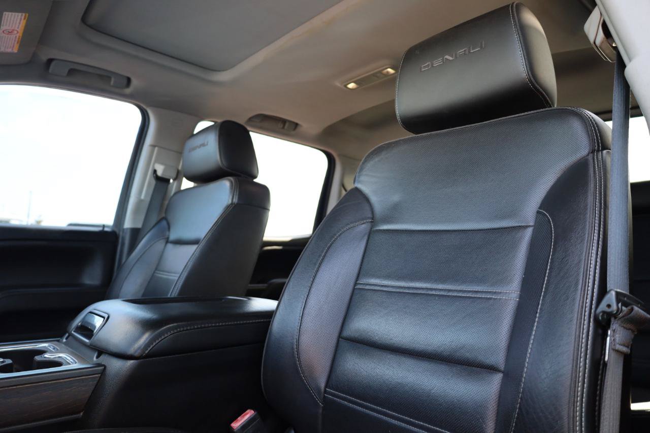 Used 2017 GMC Sierra 2500 Denali w/ Duramax Plus Package AWD/4WD image 7
