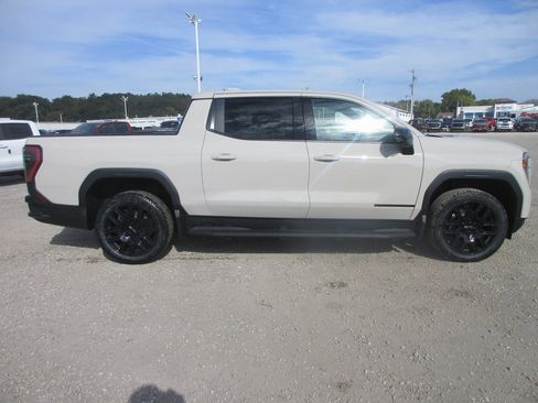 New 2026 GMC Sierra EV Elevation w/ LPO, Elevation Dark Package image 3