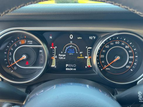 Used 2019 Jeep Wrangler Unlimited Sahara AWD/4WD image 20