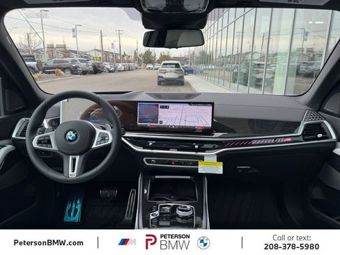 New 2026 BMW X5 M60i image 2