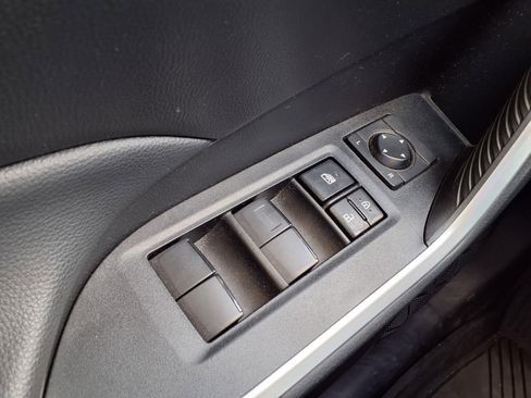 Used 2023 Toyota RAV4 LE image 21