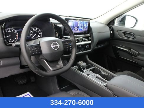 New 2026 Nissan Pathfinder SV image 13