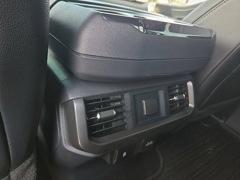 Used 2024 Ford F150 Lariat w/ FX4 Off-Road Package AWD/4WD image 10