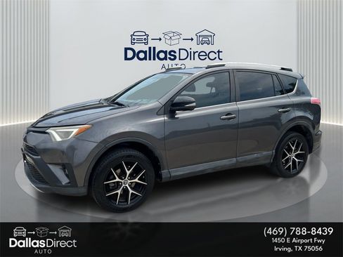 Used 2016 Toyota RAV4 SE image 2