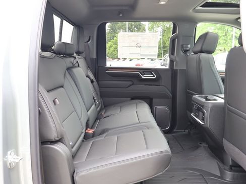 New 2026 GMC Sierra 3500 Denali w/ Denali Reserve Package AWD/4WD image 44