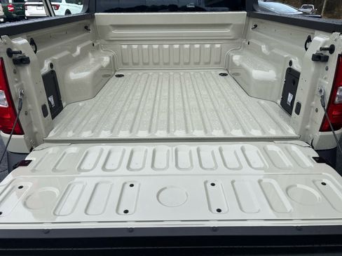 New 2025 Ford Maverick XLT w/ Equipment Group 302A image 28