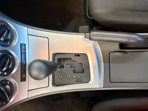 Used 2010 MAZDA MAZDA3 i Touring image 17