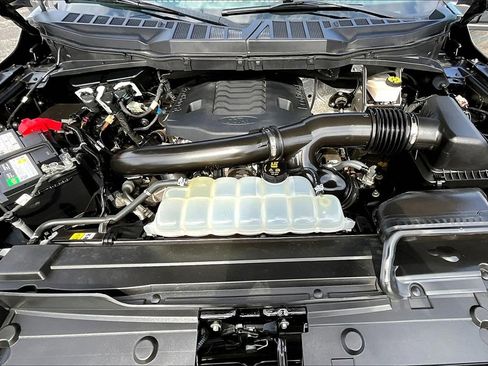 Used 2023 Ford F150 XLT image 10