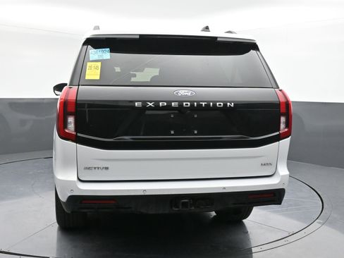 Used 2025 Ford Expedition Max Active image 7