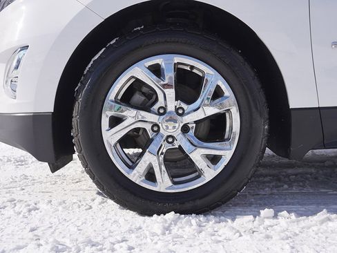 Used 2019 Chevrolet Equinox Premier image 21