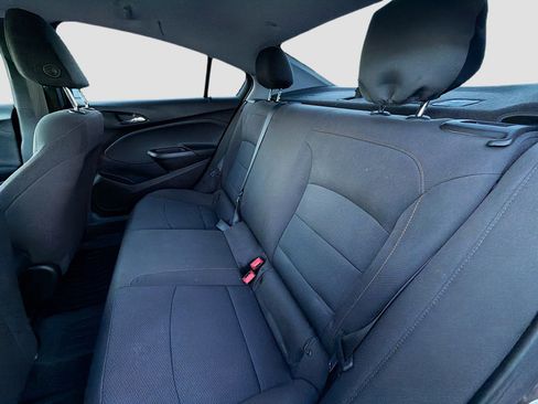 Used 2019 Chevrolet Cruze LS image 19