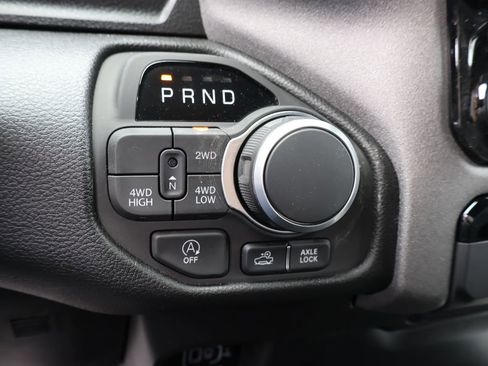 New 2026 RAM 1500 Classic Warlock AWD/4WD image 32