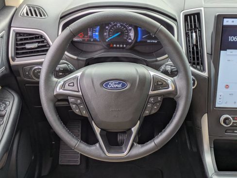 Used 2021 Ford Edge SEL w/ Convenience Package image 21