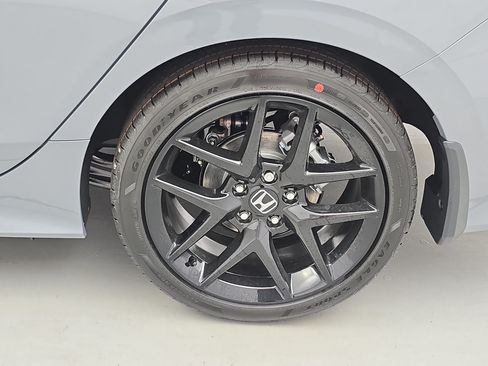 Used 2026 Honda Civic Sport image 32