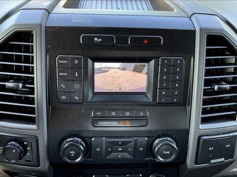 Used 2020 Ford F250 XL AWD/4WD image 14