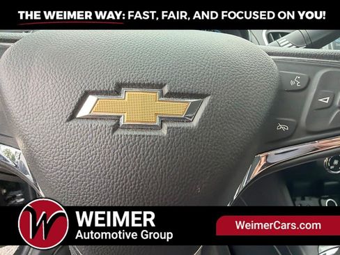 Used 2018 Chevrolet Cruze LT w/ Convenience Package FWD image 20