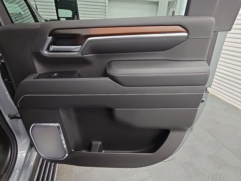 New 2026 GMC Sierra 2500 Denali w/ Denali Reserve Package image 38